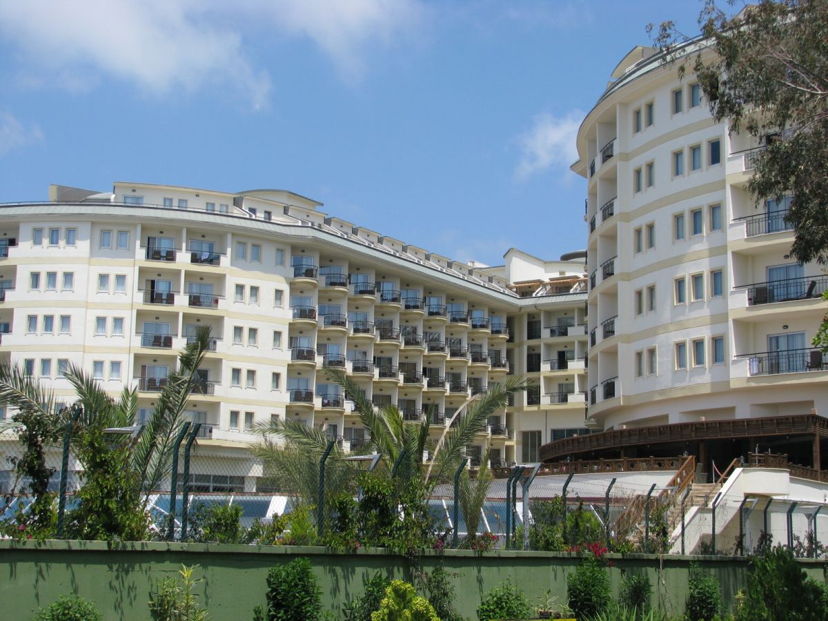 imagini hotel DELPHIN BOTANIK